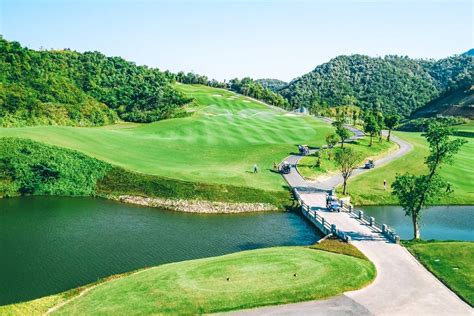 Hilltop Valley Golf Club - Hanoi, Vietnam – Voyages.golf