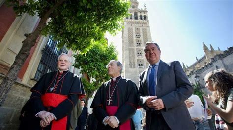 El Cardenal Fray Carlos Amigo Vallejo Ya Tiene Su Calle A Los Pies De