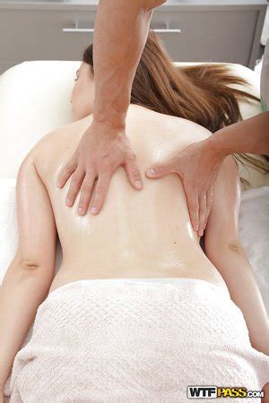 Best Big Tits Oil XXX Dessert