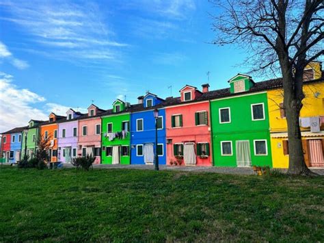 Colorful Houses in Italy – Where to Find Italy’s ‘Rainbow’ Villages - Mom In Italy