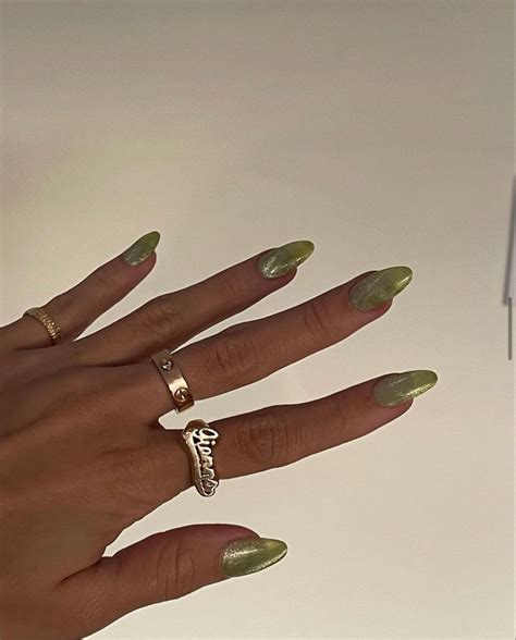 Giannadunand On Ig Gold Chrome Nails Chrome Nails Designs Chrome