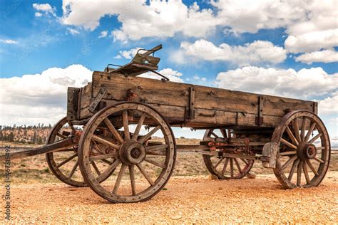 Old Fashioned Horse Drawn Wagon Pioneer Style Vintage Americana Buggy