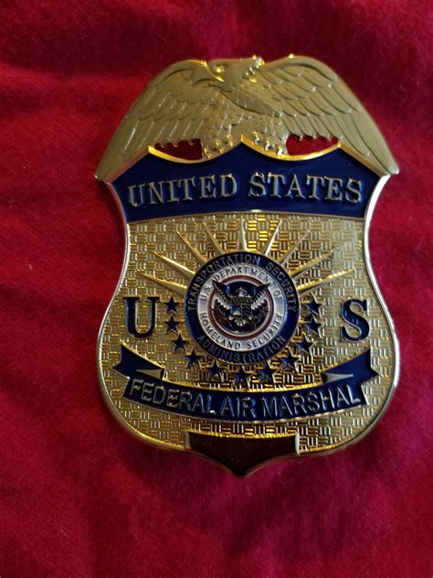 Novelty badge cosplay reproduction hallmarked U.S. Federal Air Marshal ...