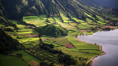 Azzorre Trekking Viaggio A Piedi Tra S O Miguel Pico E Faial