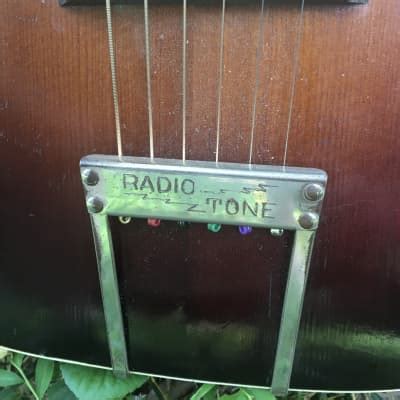 Wurlitzer Regal Kingston Radio Tone 1935 Tobacco Sunburst Reverb