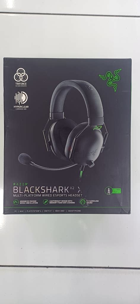 Razer black shark V2 x headset | dubizzle