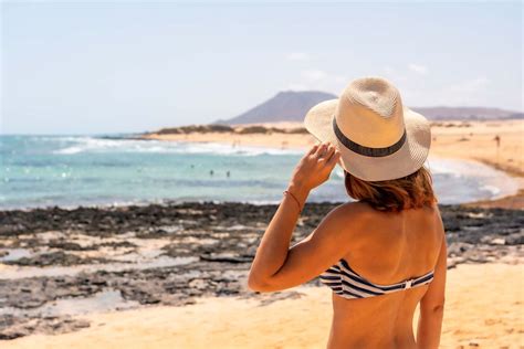 F Hre Zur Insel Lobos Ausfl Ge Von Fuerteventura