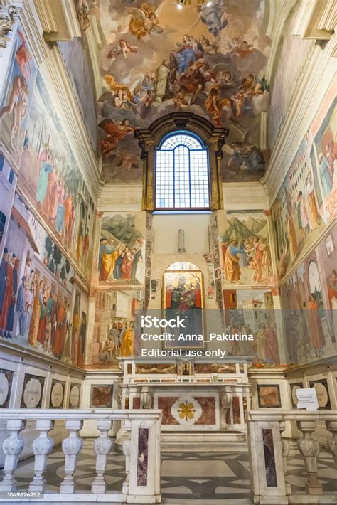 Capilla Brancacci En La Iglesia De Santa Maria Del Carmine Famoso De