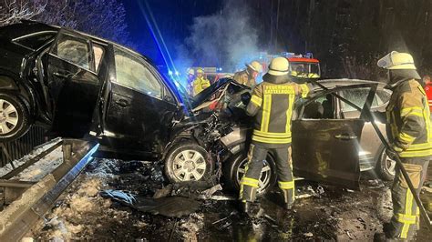 Nach T Dlichem Unfall Bei Traitsching Bew Hrungsstrafe F R Fahrer