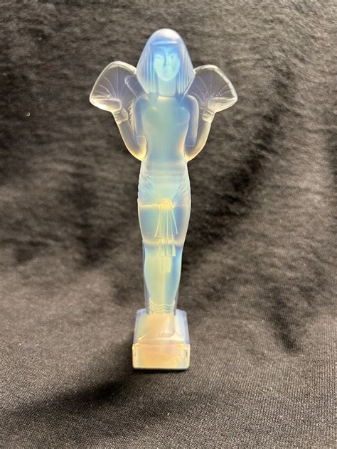 Sabino Art Glass Opalescent Crystal Egyptian Goddess Mint Condition Ebay