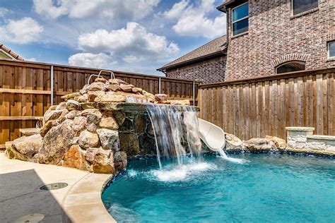 Custom Pool Features Dallas Plano Mckinney Swimming Pool And Hot Tub