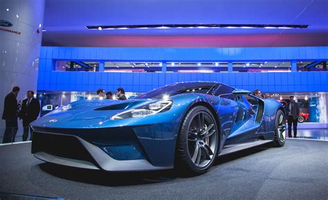 The 17 Things You Need To Know About The 2017 Ford GT Supercar