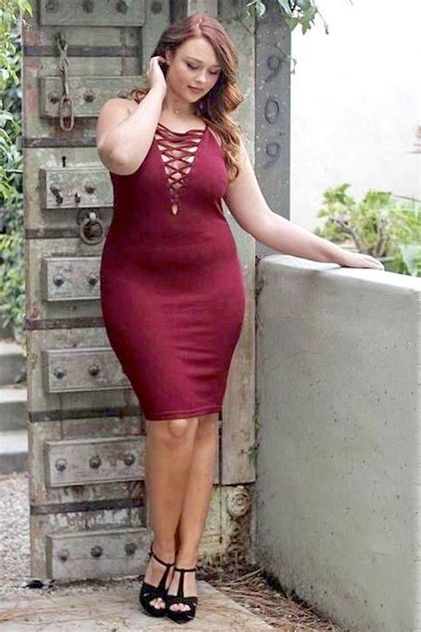 Pin By Drew Gaines On Perfectly Curvy Redheads Curvy Fashion Dresses