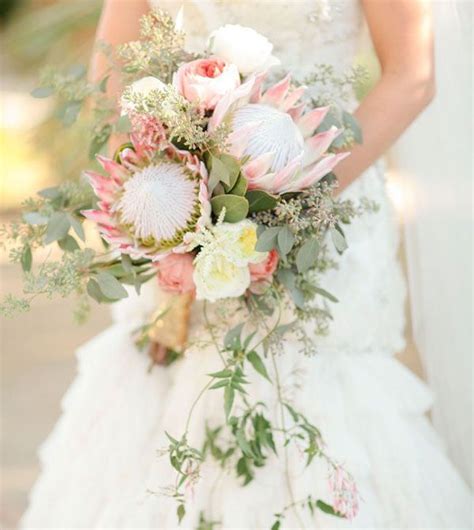 82 Adorably Fresh And Romantic Spring Wedding Bouquets Weddingomania