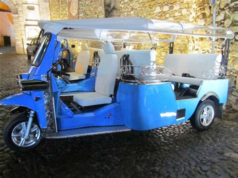 Lisbonne Visite Guidée Privée En Tuk Tuk électrique Avec Dégustations