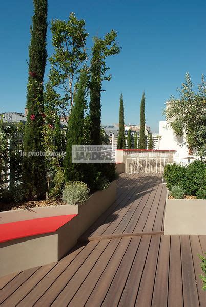 la photothèque LES PLUS BEAUX JARDINS Terrasse parisienne