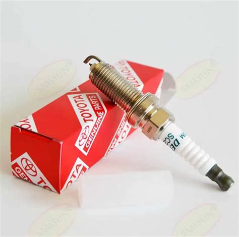 90919 01253 NEW Set of 4x Genuine For Toyota/Lexus Spark Plugs Denso ...