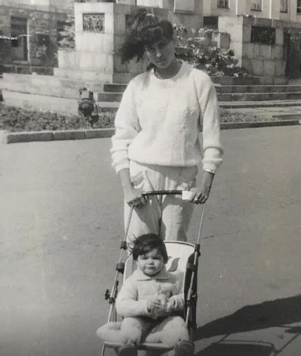 Сбежала от боксёра к стоматологу-грузину, стала мачехой, тайно родила ...
