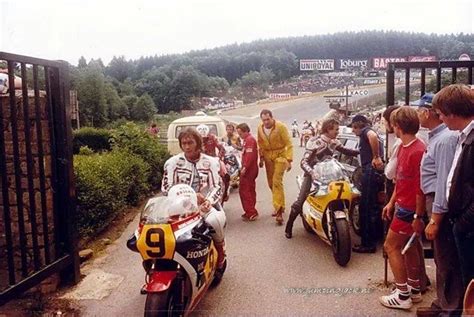 Ron Haslam Honda Nsr Motorcycle Racers Texaco Isle Of Man Road