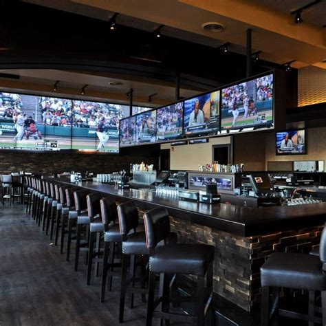 The Best Boston Sports Bars To Watch And Drink On Game Day Ideias