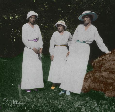 Otma Grand Duchesses Tatiana Anastasia And Olga In Tsarskoye Selo