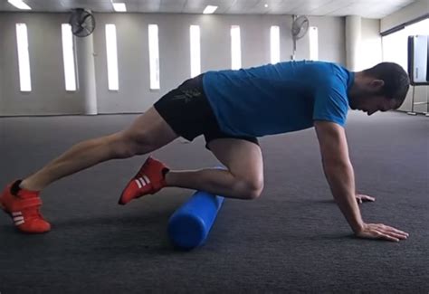 Fix Shin Splints With Tibialis Anterior Foam Roll Michael Hermann