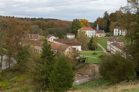 La Manufacture Royale Bains Les Bains Ce Quil Faut Savoir