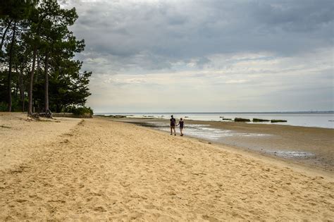 Plage Sur Le Bassin D Ar S Plages De Gironde Ar S Guide Bordeaux