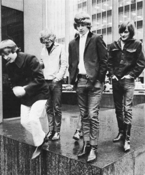 17 Best images about The Byrds on Pinterest | Sleeve, Chris hillman and ...