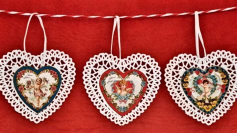 Solve Vintage Valentine S Day Hearts Resize To Pieces Jigsaw