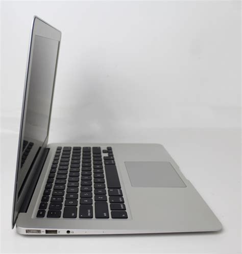 Macbook Air Md Ll A Intel Core I Gb Ssd Gb Oth