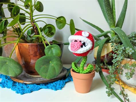 Piranha Plant Amigurumi Crochet Pattern - Sir Purl Grey