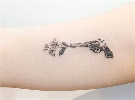 Pin En Single Needle Tattoos