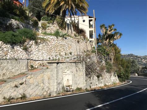 Vendita Appartamento Ventimiglia Trilocale In Corso Montecarlo 16 18