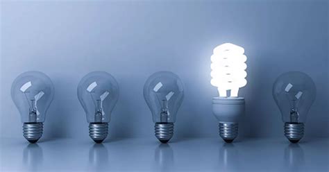 Free energy saving light bulbs to be given out in Leicester this ...