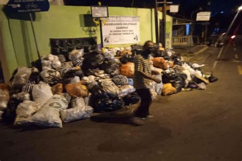 Jogja Darurat Sampah UGM Tawarkan Solusi Sampah Berbayar Sesuai