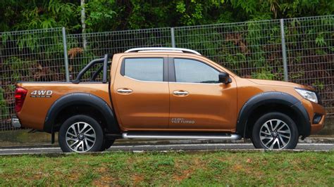 Nissan Navara Vs Isuzu D Max The Full Spec Comparison