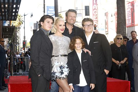 Husband Blake Shelton S Touching Words Gwen Stefani Honored With Star