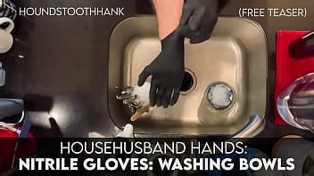 Househusband Hands Nitrile Gloves Washing Bowls Xvideos