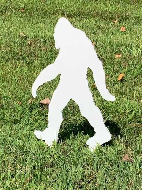 Yeti Bigfoot Sasquatch Garden Stake Lawn Art In 2021 Lawn Art