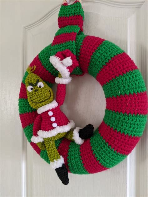 Grinch Inspired Wreath Christmas Crochet Crochet Wreath Crochet