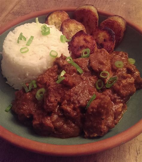 Jules Dinner Table Nigerian Lamb Curry Stew