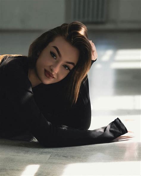 Id Darya From Kremenchug Ukraine Years Old Blonde Gray Eyes