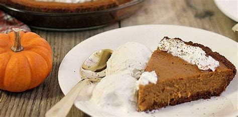 Easy Pumpkin Pie Graham Cracker Crust Celebrations At Home Recette