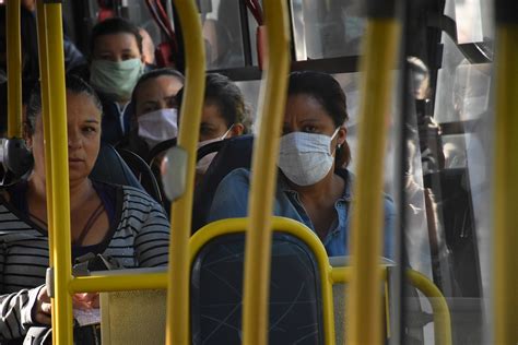 Uso De M Scaras Volta A Ser Obrigat Rio No Transporte P Blico Do Alto