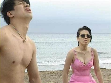 Song Hye Kyo In Bikini Amri Fahada Flickr