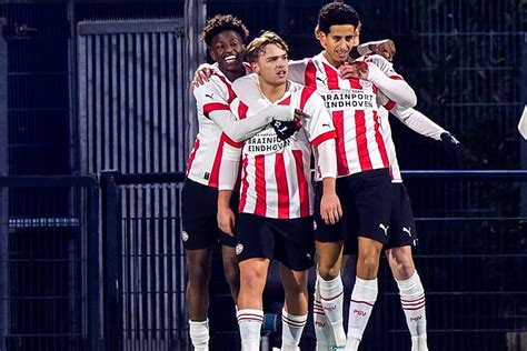 PSV De Nieuwe Sterren In Wording Van De Herdgang Soccernews Nl