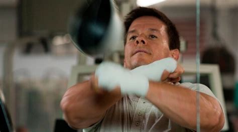 El Milagro Del Padre Stu Mark Wahlberg Se Pone Los Hábitos Ecartelera