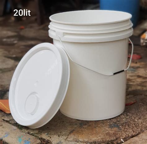 White Plastic Grease Container 18kg For Filling Of Paint Capacity 20