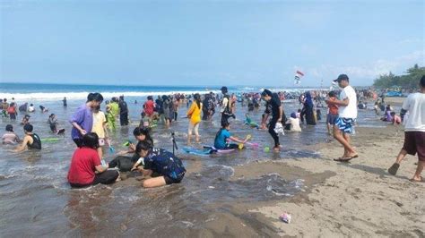 Kronologi Satu Keluarga Terseret Ombak Pantai Karang Panganten Sukabumi